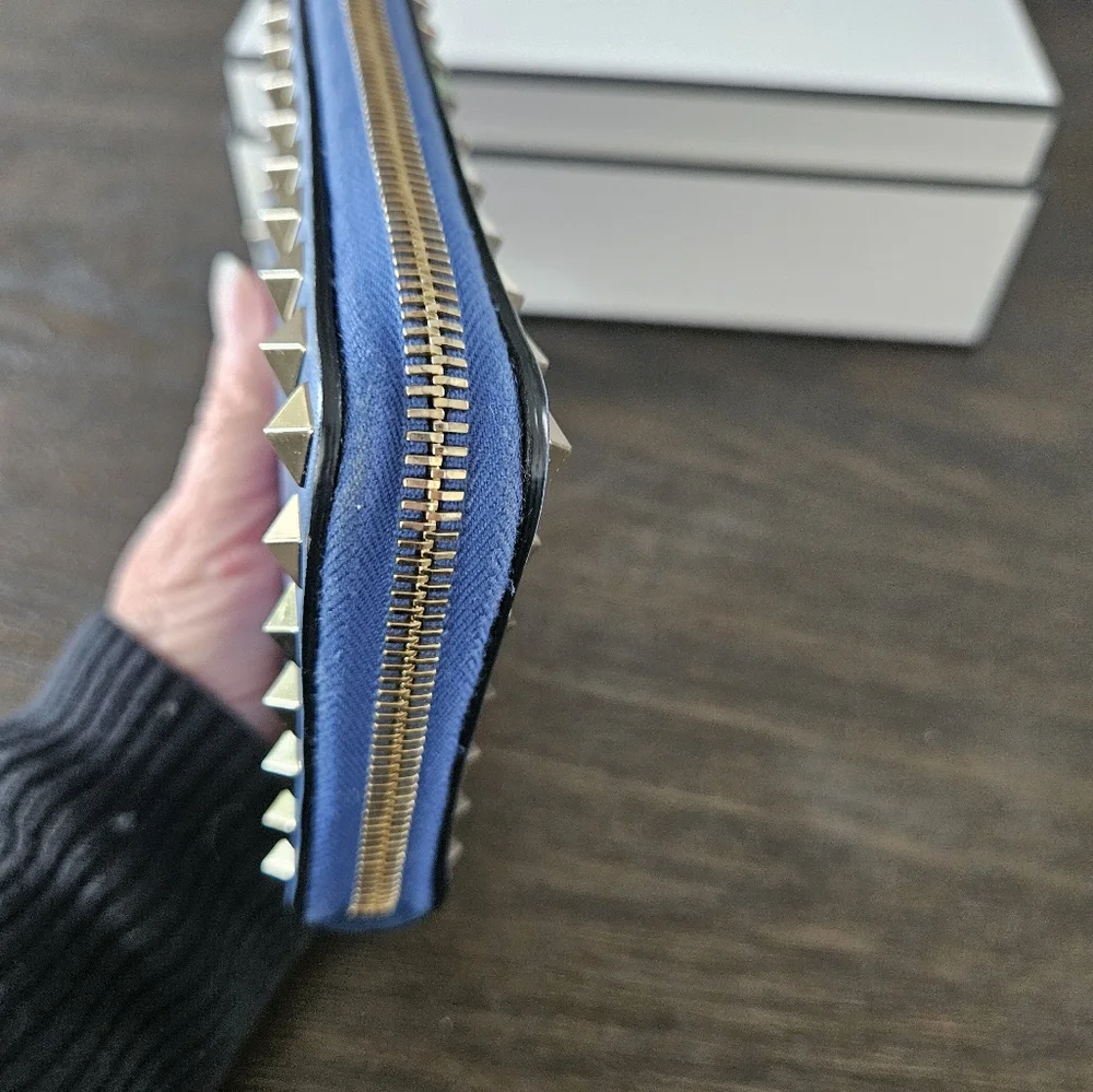 Valentino Blue Studded Wallet - Picture 4 of 9